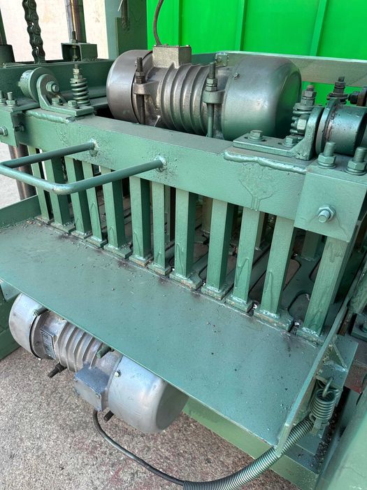 Пескоблочный шлакоблочный станок