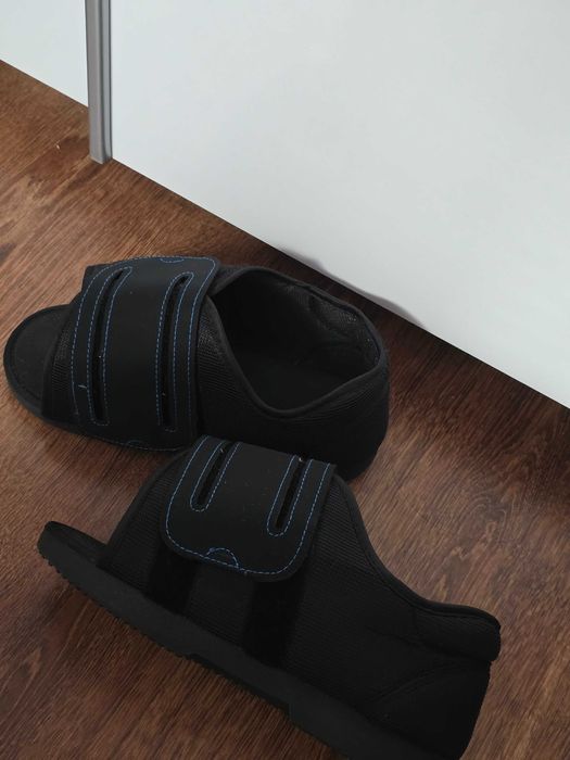 Следоперативна обувка - hallux valgus