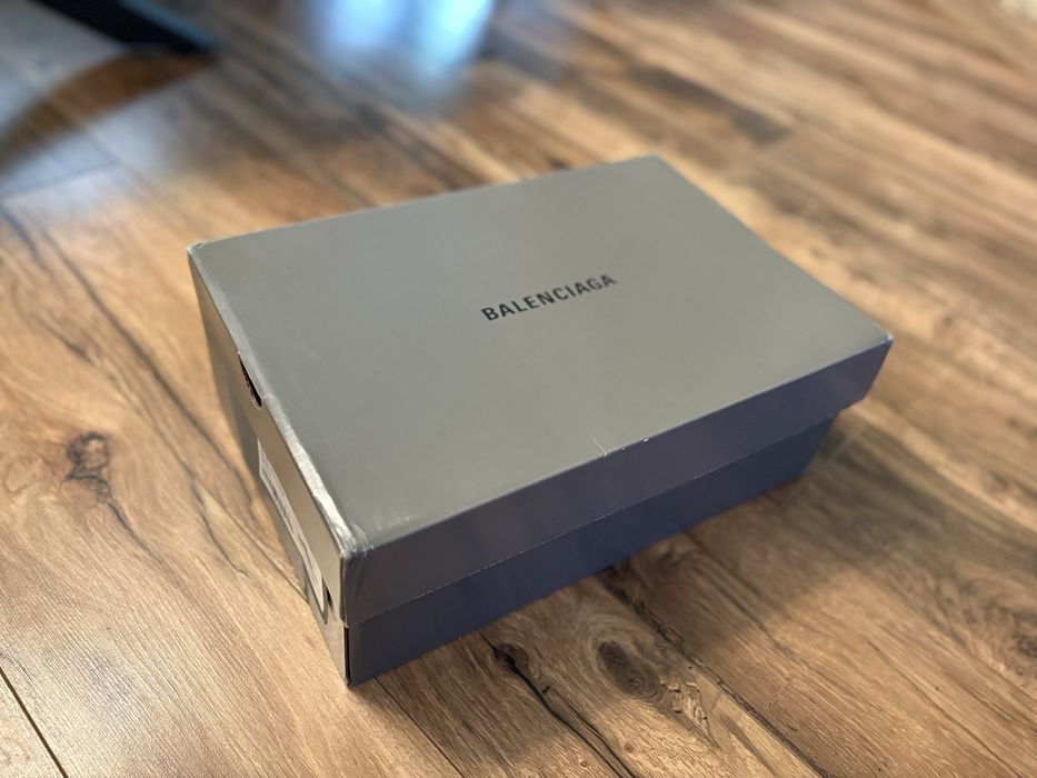 Дизайнерски обувки Balenciaga Paris Low Top