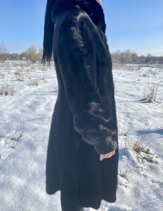 Срочно продам шубу! Уступлю цену!