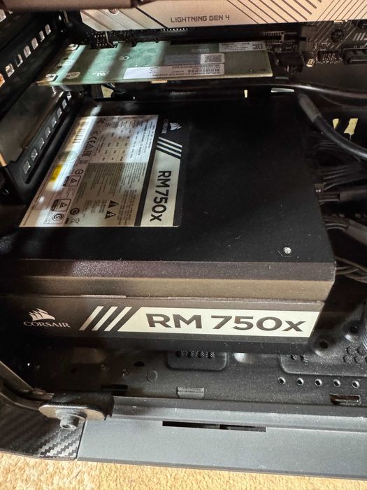Захранване Corsair RM750x 750W 80 PLUS Gold