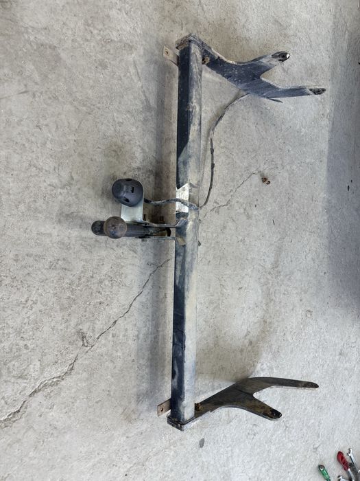 Продам фаркоп на ларгус