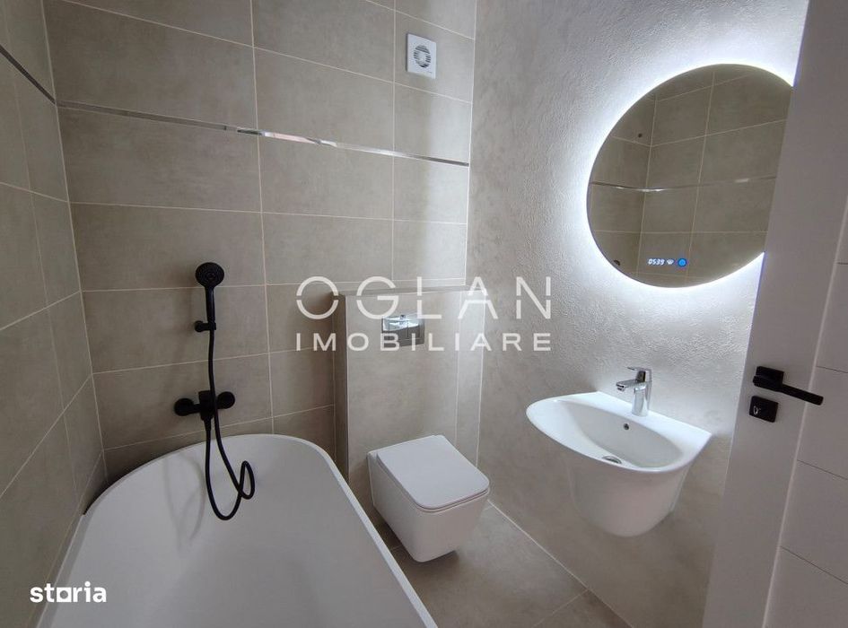 Penthouse 4 cam, terasa 78 mp, La Cheie, D. Stanca