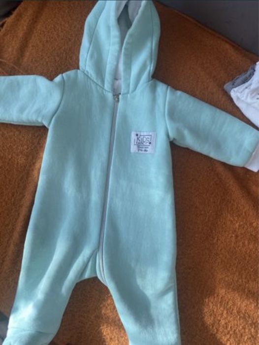 Комбинезон размер 74