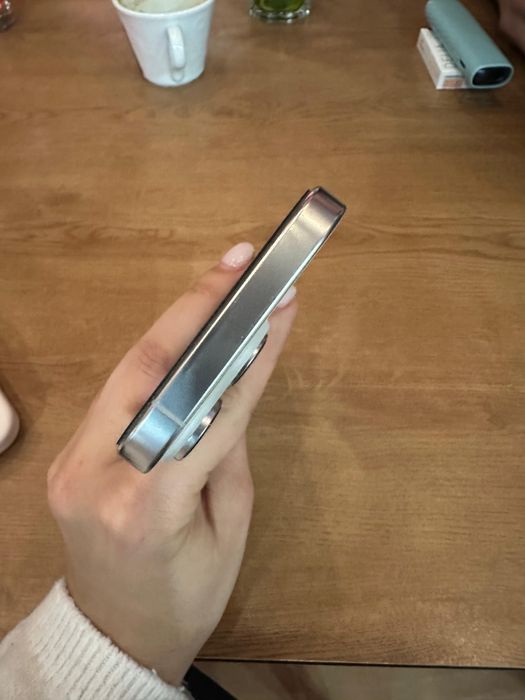 Iphone 16 pro 256 alb