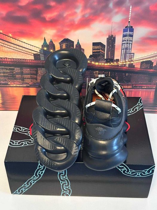 Verace Chain Reaction