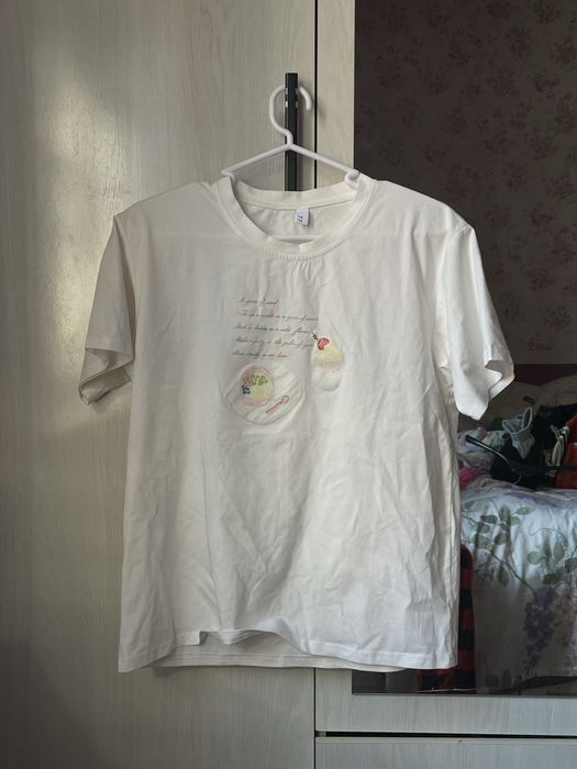 Футболка в корейском стиле.