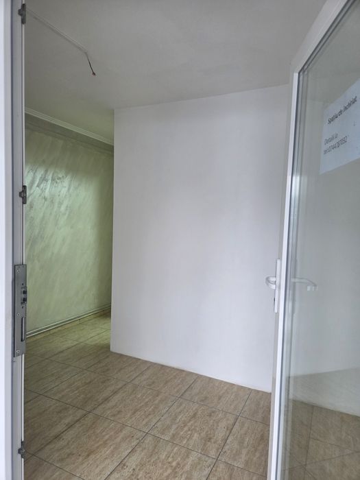 INCHIRIEZ Spatiu Comercial parter vis a vis de Spitalul Municipal