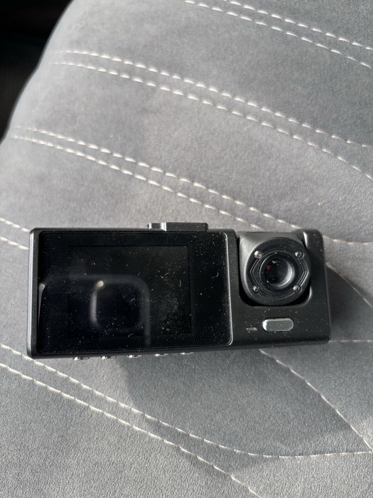 Срочно продам видеорегистратор