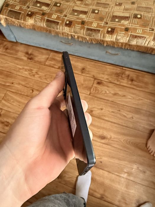 Продам телефон zte 64 гигов