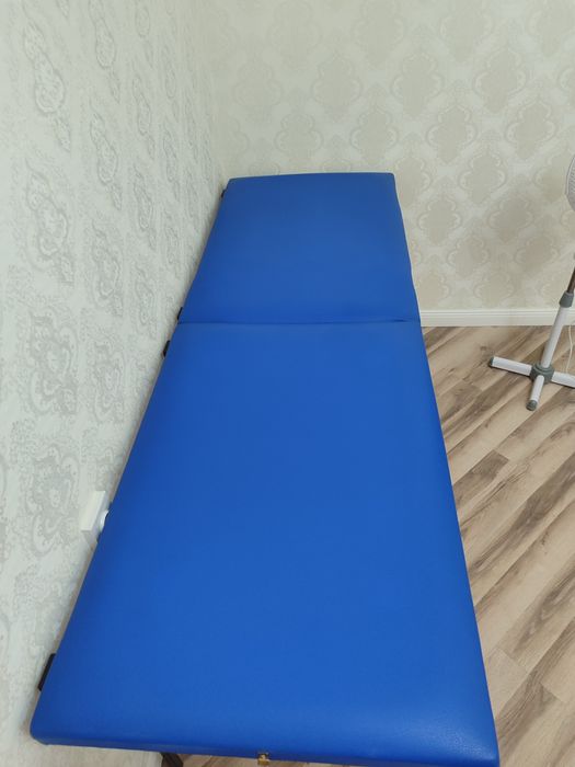 Продам кушетку новую