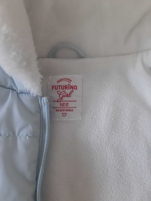 Куртка на девочку Осень-Зима 122 см
