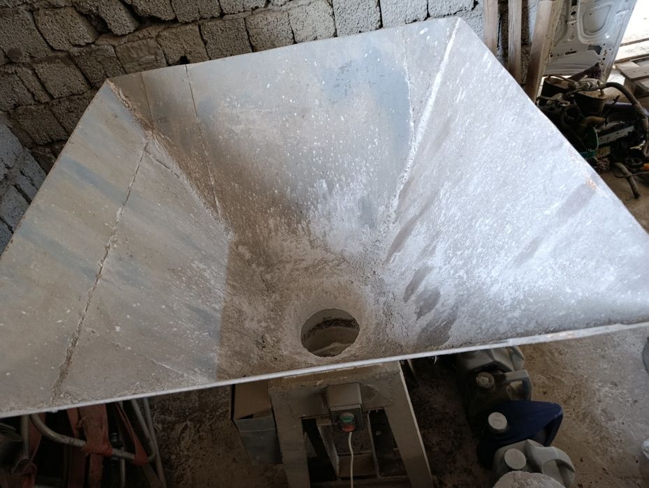 Кафелний клей станог нархи 1 800$ келишамиз