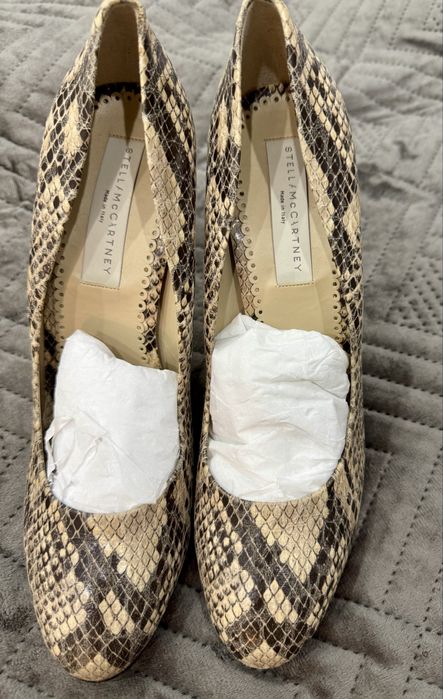 Туфли женские на каблуке