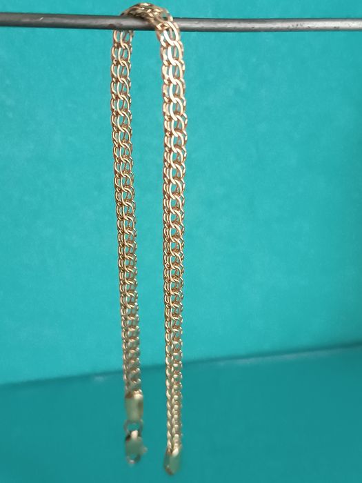 продам золотой браслет  вес 3,48 гр.  длина браслета 19,5 см.