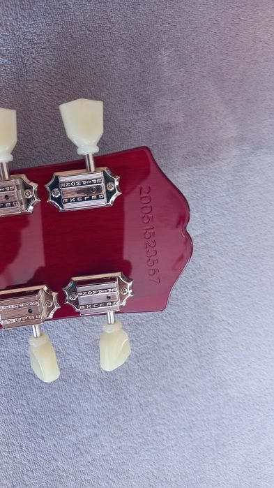 Epiphone les paul standard