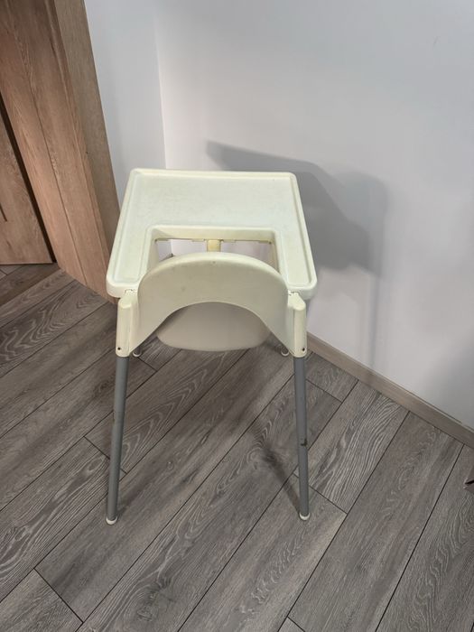 Scaun inalt masa copii