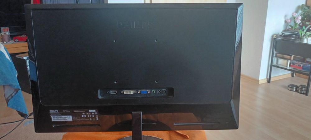 Монитор philips 23inch