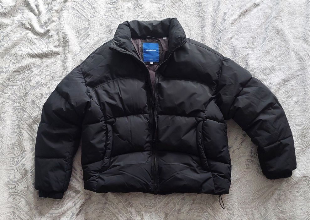 Мъжко яке Jack&Jones, зимно спортно, черно, размер М.