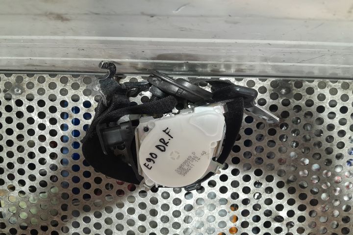 Centura siguranta fata dreapta 33059849 33059849 BMW Seria 3 E90 [200