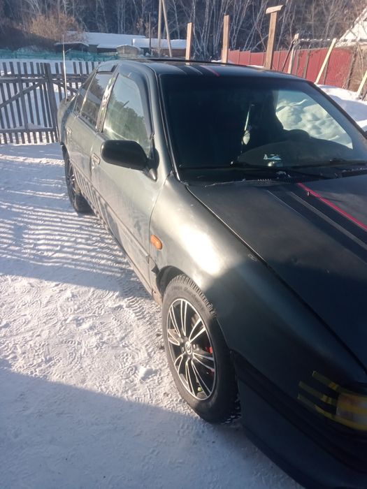 Продам машину нисан премьера