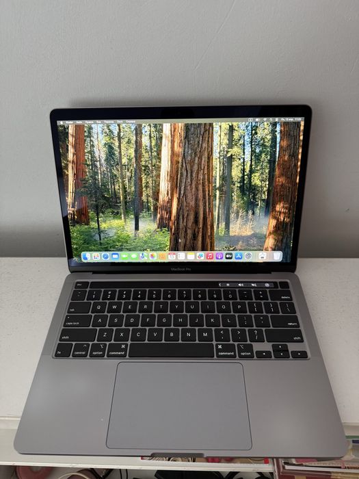 Macbook pro 2020/i5/8/512/ful box