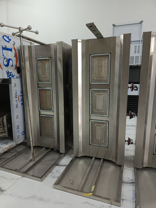 Lavash shaurma aparatlar лаваш шаурма аппарат 
Gazda ishlaydi 
2 ta ga