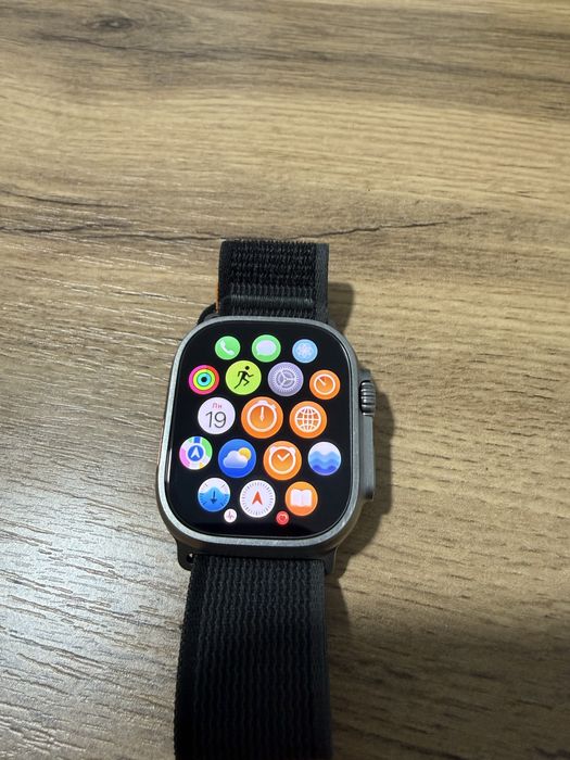 Apple Watch Ultra 1 (49 mm)
