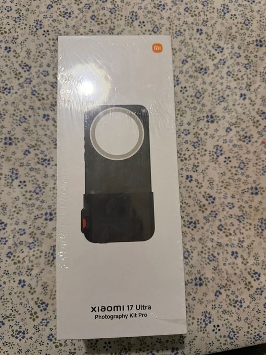 Продавам Xiaomi 17 Ultra  ЧИСТО НОВ от А1