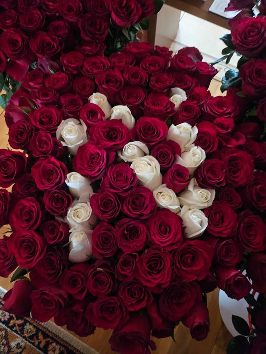 Продам букет цветов 101 роза