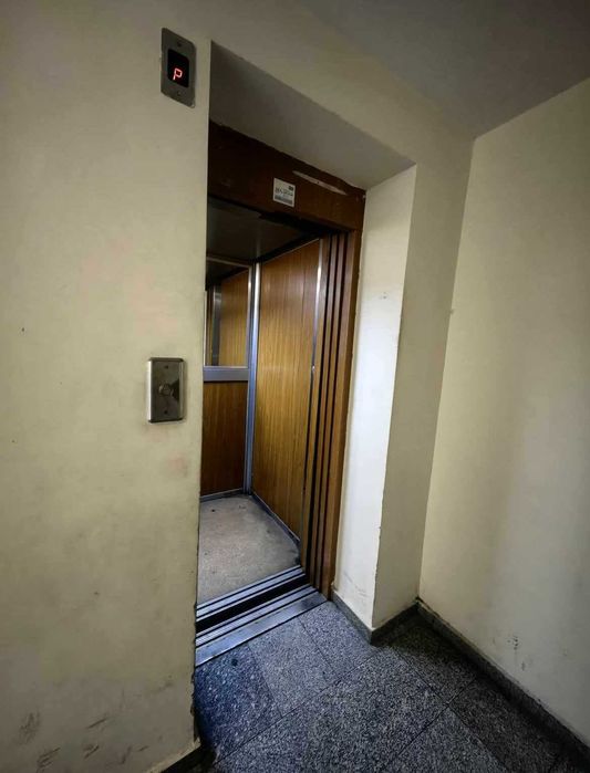 Продава се Двустаен апартамент в Разград, Бели Лом - 63 кв.м за 1635 €/кв.м - Снимка #7