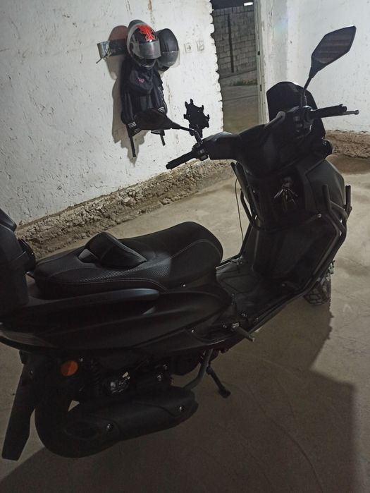 Скутер х sports 150cc