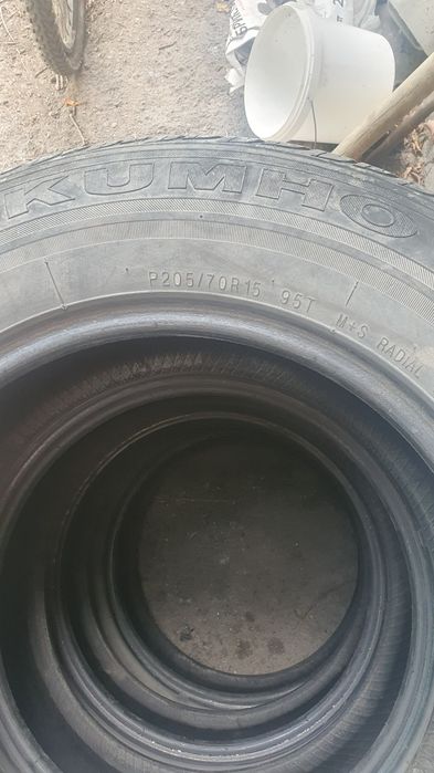 покрыша на авто комплект