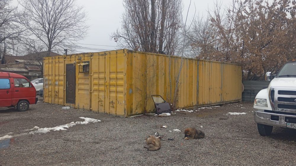 Продам контейнера 3 40 тонника обьединенные