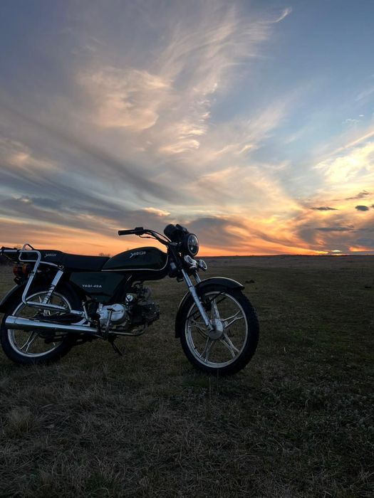 Мотоцикл яки 110