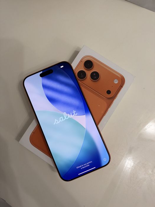 Продам Айфон 17 pro max