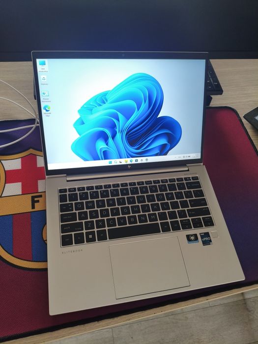 HP elitebook 840 G9, i7 12th, 8gb ddr5, ssd 256gb, + Face id