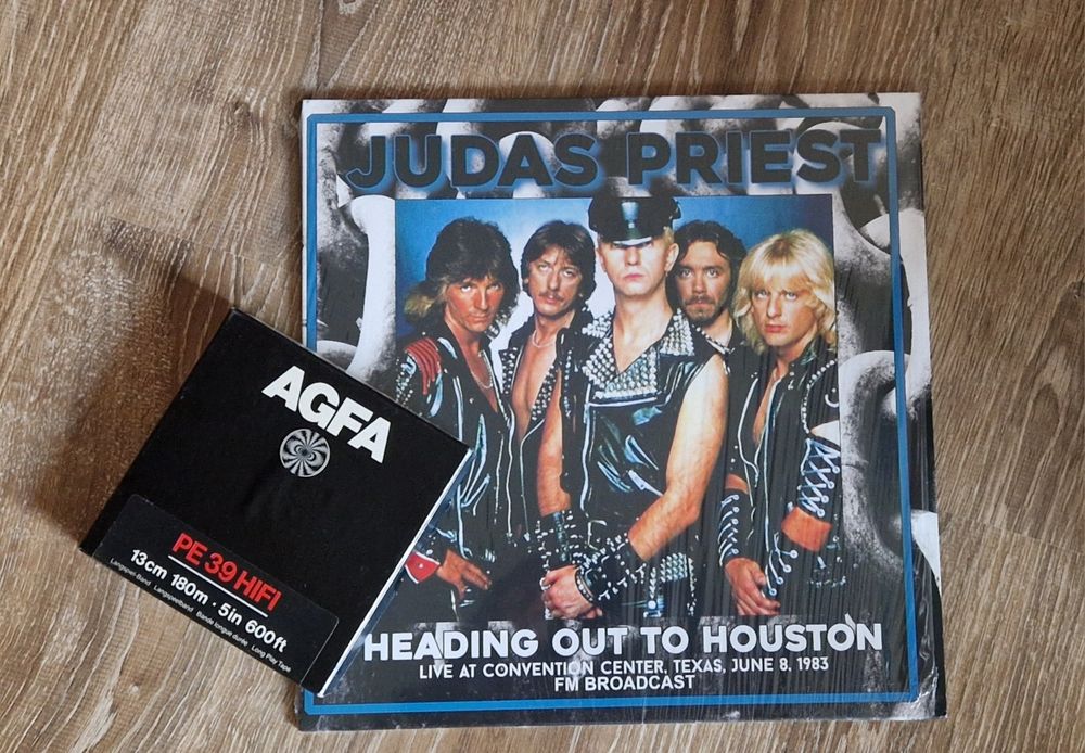 Ролки за магнетофон със записи