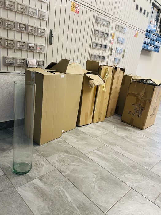 Vaze cilindrice evenimente si casa