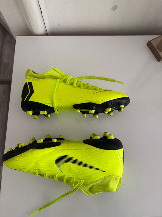 Бутонки Nike mercurial