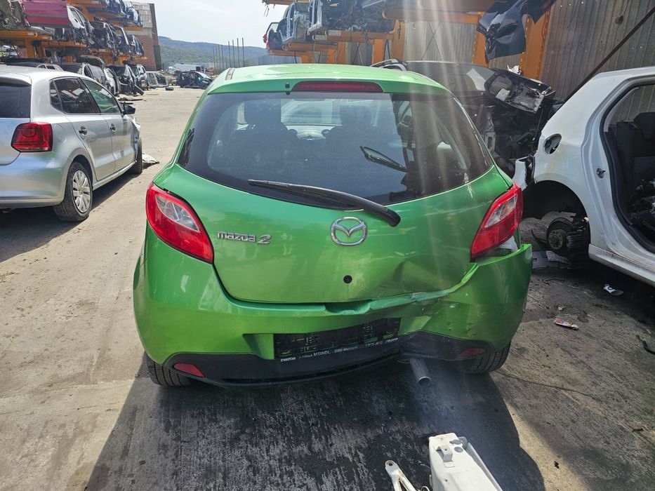 Dezmembrez Mazda 2 - DE (2007 - 2010), 1.4 benzina, manual, ZJ