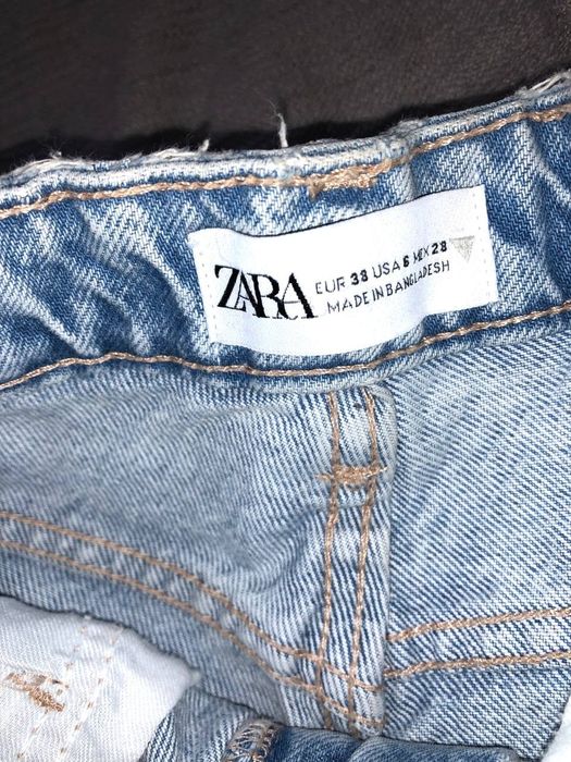 джинсы рванки Zara