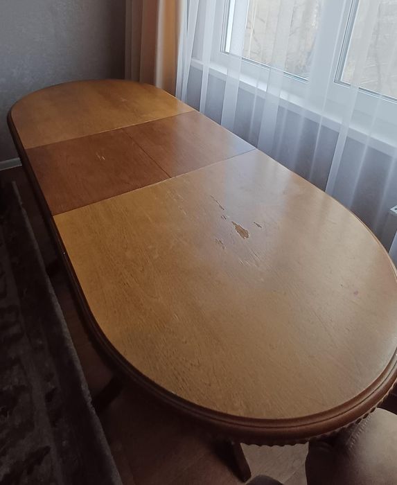 продам Деревянный стол