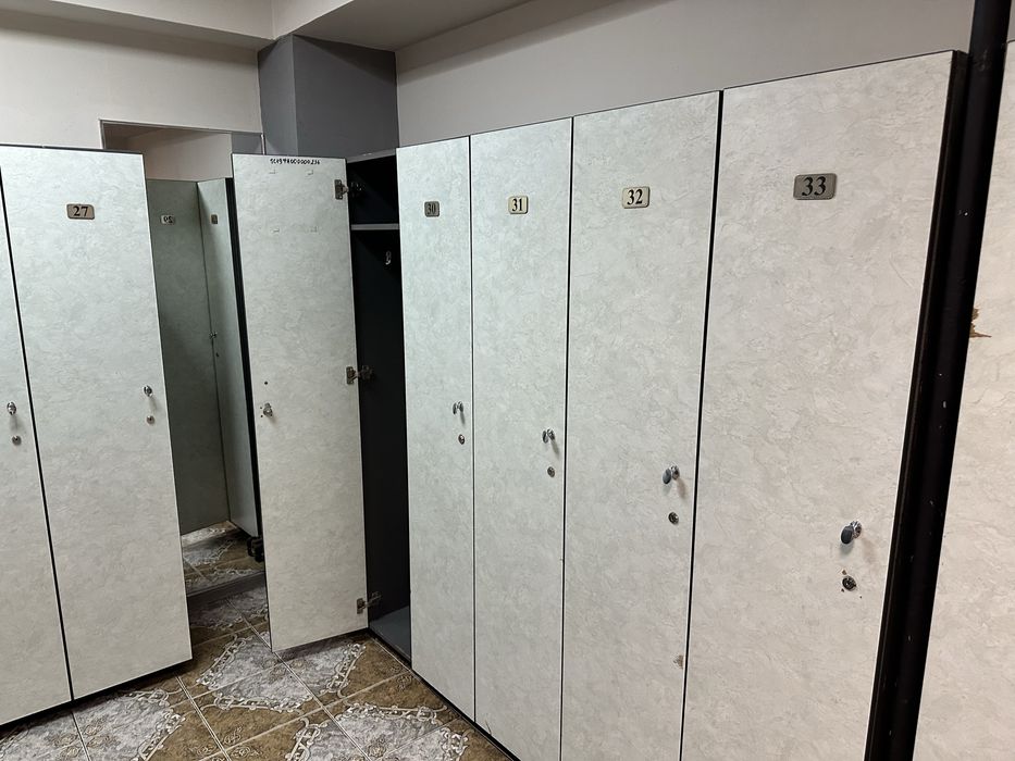 Продам шкафы для вещей