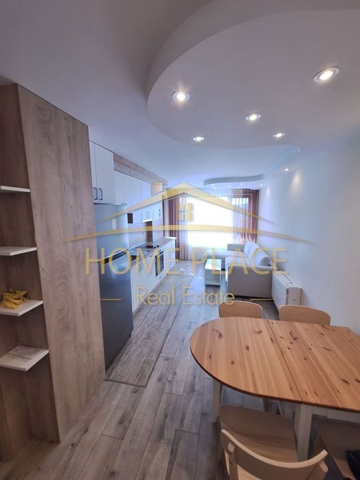 Дава се под наем Двустаен апартамент в Варна, Христо Ботев - 60 кв.м за 663 € - Снимка #1