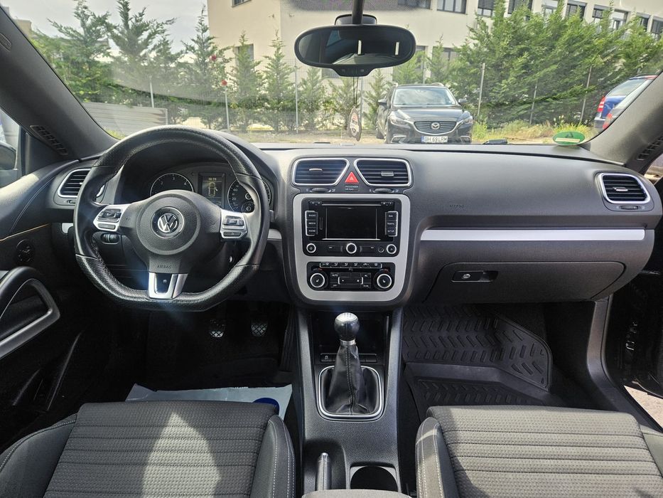 Vând Volkswagen Scirocco 2.0 TDI 140cp