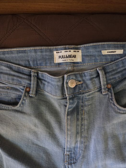 Продавам дънки Pull&Bear