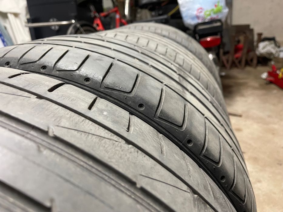 Летни гуми 245 / 40 R18