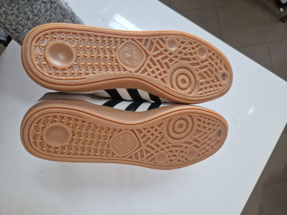 Vand Adidas SPEZIAL, NOU. An 2025 Nr45.5