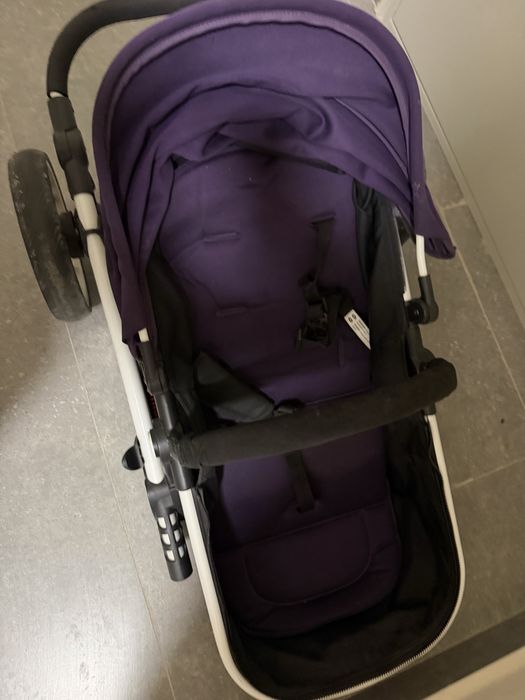 Коляска прогулочная